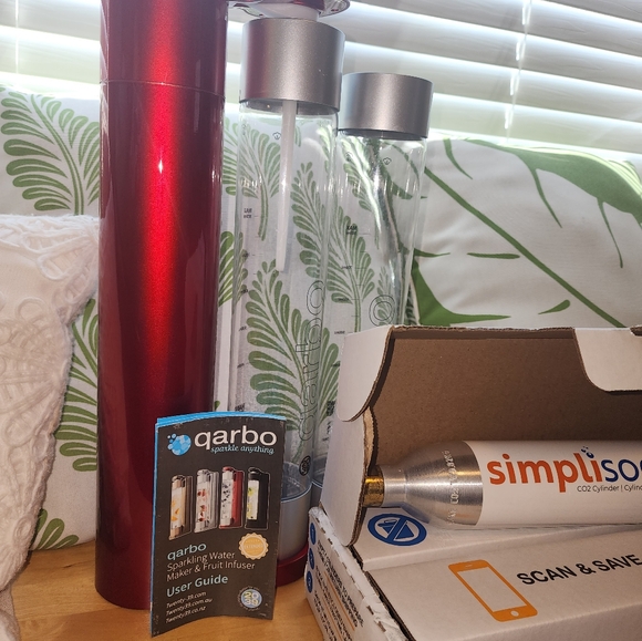 Qarbo sparkling water maker & fruit infuser - Picture 4 of 6